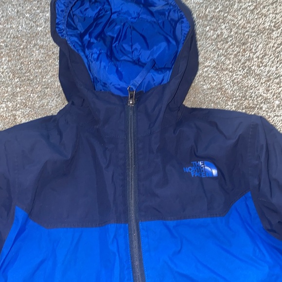 The north face dryvent winter jacket boys medium 10/12 GUC - Picture 2 of 6